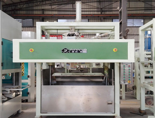 700Pcs/h-de Machine die van het Eikarton Vormt Type 3-4 Personen vergelden
