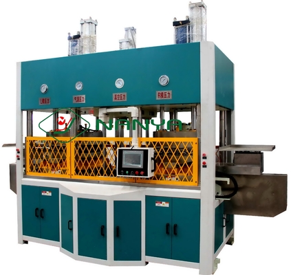 Fabrieken voor het vervaardigen van industriële verpakkingsmachines voor vezelvorming / voor het verpakken van pulp voor luxeverpakkingen en voor het thermovormen van cellulose